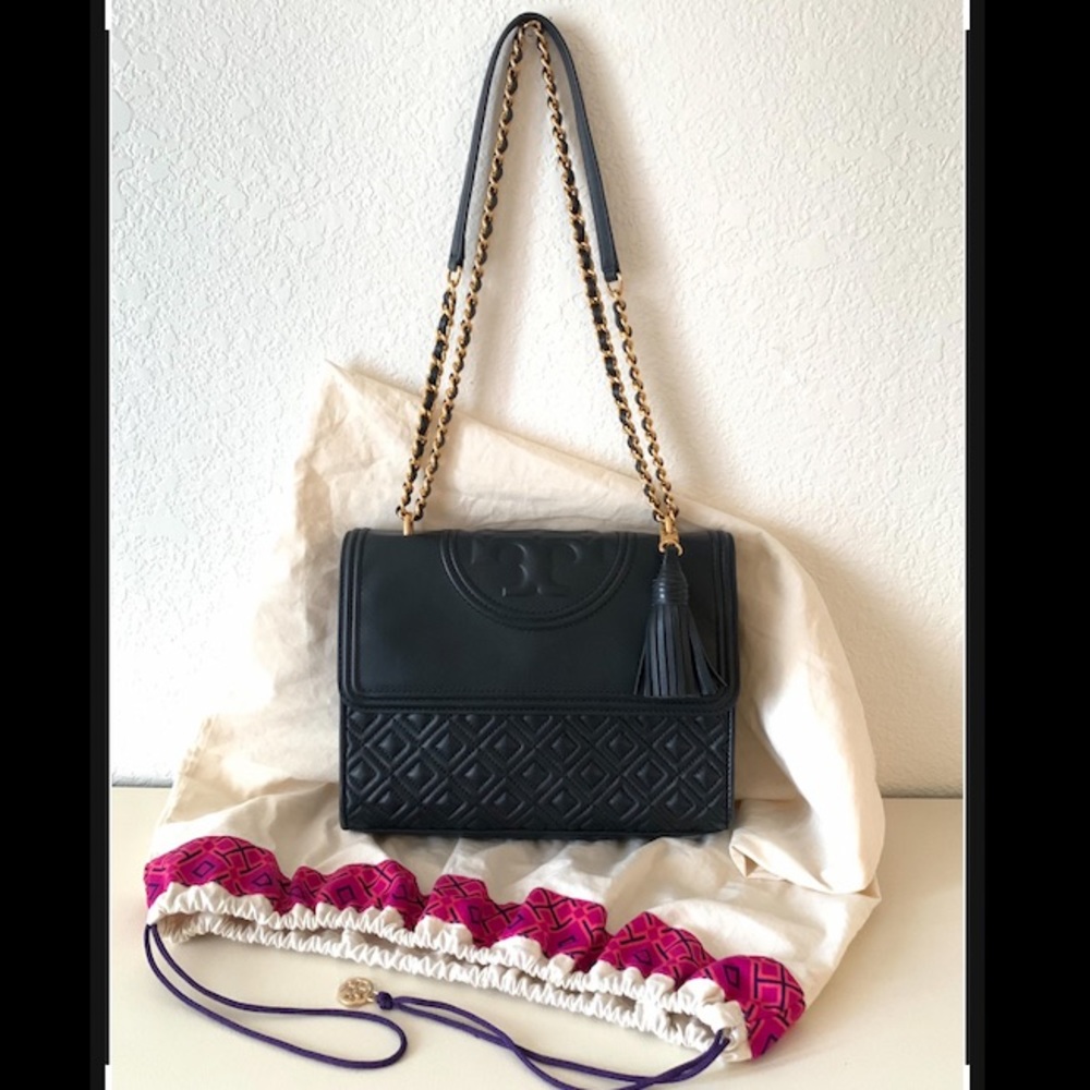 Tory Burch “Fleming” convertible shoulder bag